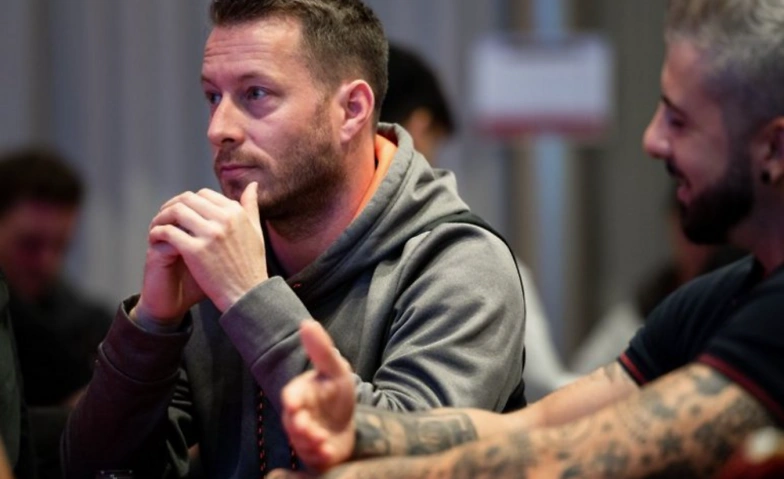 High Hand und Bad Beat Action Tickets