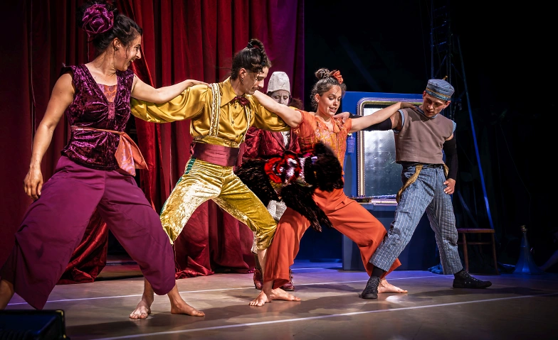 Event-Image for 'Recto - Verso. Interdisciplinary Circus'