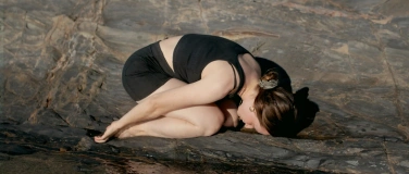Event-Image for 'Release & Renew: Yoga & Kleidertausch'