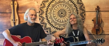 Event-Image for 'Live: Duo Sixty Strings'