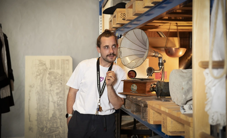 Event-Image for 'Theatertour: Det. Dehei. Loz&auml;rn - ein Kanton erz&auml;hlt'