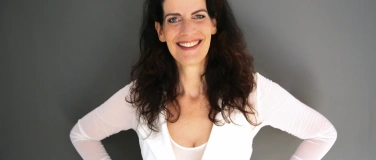 Event-Image for 'Frau H&ouml;pker bittet zum Gesang - Das Mitsingkonzert'