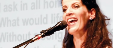 Event-Image for 'Frau H&ouml;pker bittet zum Gesang - Das Mitsingkonzert'