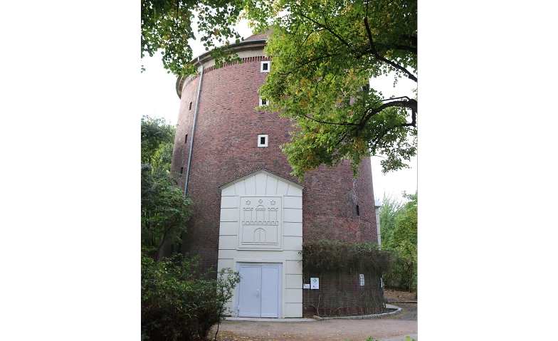 Bunkerf&uuml;hrung:  Ein Zombeck-Turm in Hasselbrook Billets