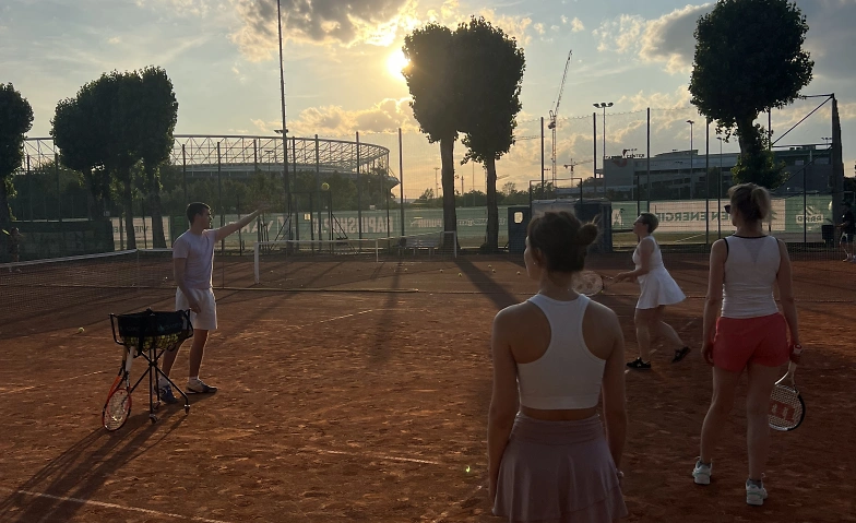 Event-Image for '1 Tennis Beginning Class'