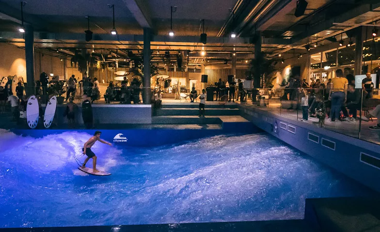 Indoor Surfen Oana Citywave, Ebisquare-Strasse 2, 6030 Ebikon, Ebisquare strasse 2, 6030 Ebikon Tickets