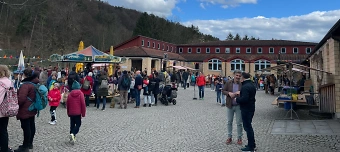 Veranstalter:in von Andrew Bond am 40. Osterbazar der Schule Sihlau