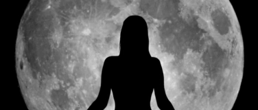 Event-Image for 'Full Moon Magic - Restorative Yoga & Sound Bath'