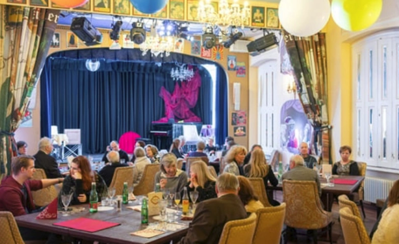 Ein zauberhafter Abend in Wien! Hautnah und doch unfassbar! Tickets